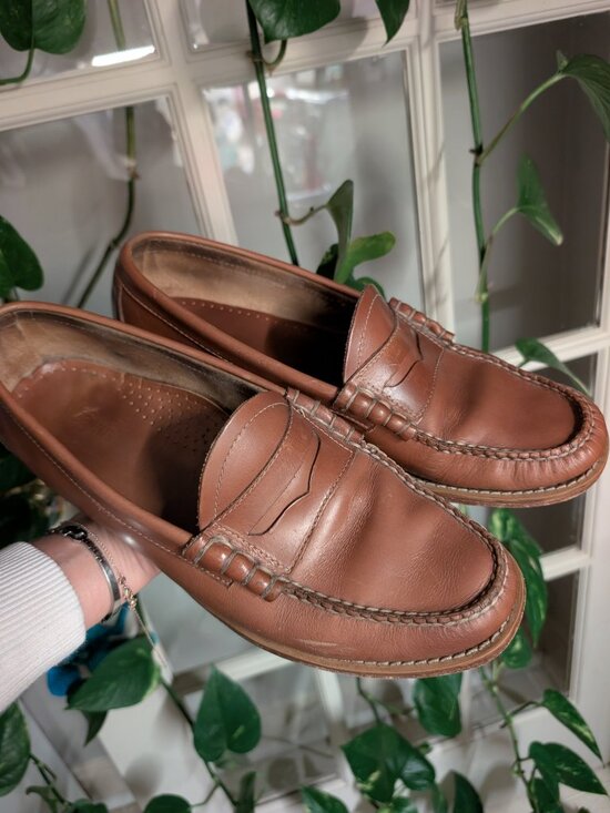 Weejuns Brown Leather Loafers